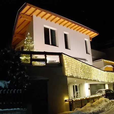 Serlesblick Apartment *